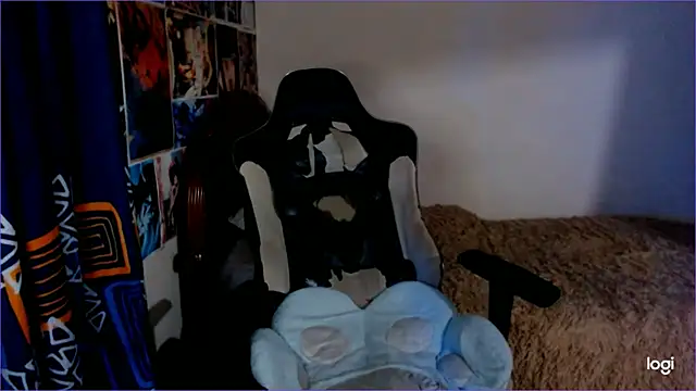 Snapshot of JINX_26 chatting on December 23, 1:08 am JINX 26 online show from December 23, 1:08 am