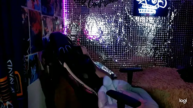 Snapshot of JINX_26 chatting on September 30, 11:54 pm JINX 26 online show from September 30, 11:54 pm