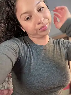 Shara dreams online show from January 22, 2:26 am