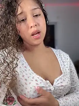 Shara dreams online show from March 15, 11:39 pm