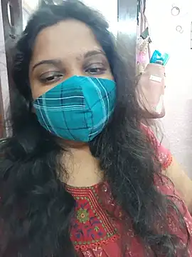Snapshot of lovely-latha chatting on July 24, 5:49 am lovely-latha online show from July 24, 5:49 am