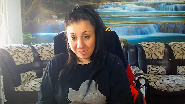 Snapshot of MoistMady chatting on March 10, 2:00 pm MoistMady online show from March 10, 2:00 pm