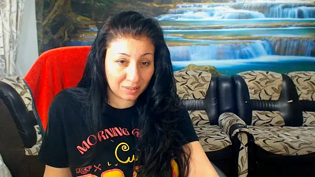 Snapshot of MoistMady chatting on March 21, 11:30 pm MoistMady online show from March 21, 11:30 pm
