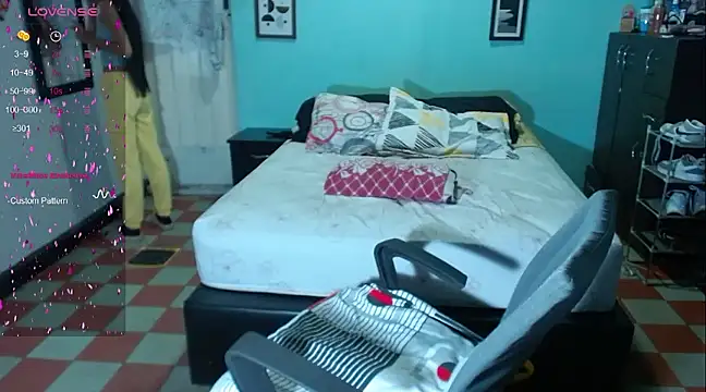 Mia sexy18  online show from January 22, 3:31 am