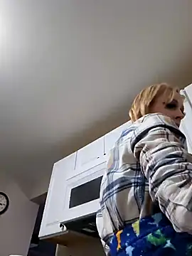 AmethystFoxx online show from January 29, 9:17 pm