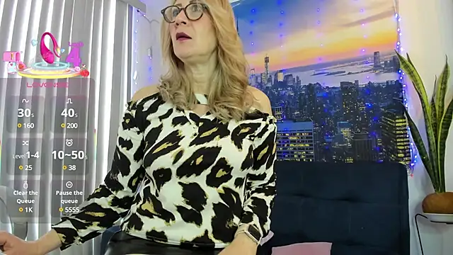 Snapshot of ashleymilf_1 chatting on February 13, 2:09 pm ashleymilf 1 online show from February 13, 2:09 pm