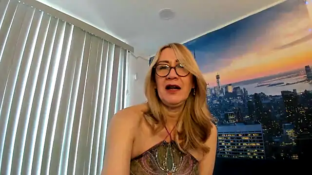 Snapshot of ashleymilf_1 chatting on March 1, 7:48 pm ashleymilf 1 online show from March 1, 7:48 pm