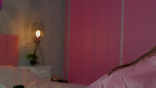 Snapshot of daddysgirl2222 chatting on October 30, 8:53 pm daddysgirl2222 online show from October 30, 8:53 pm