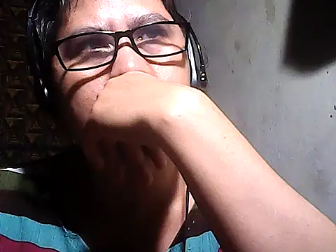 sweetsosie18 online show from January 13, 2:55 pm