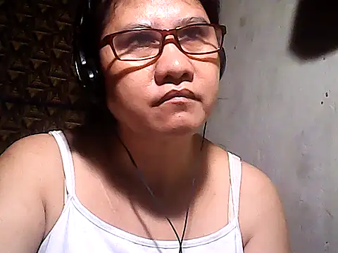 sweetsosie18 online show from February 11, 5:34 am