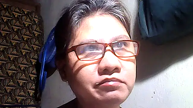 sweetsosie18 online show from March 29, 3:06 am