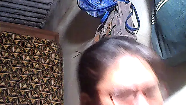 sweetsosie18 online show from April 4, 5:38 am