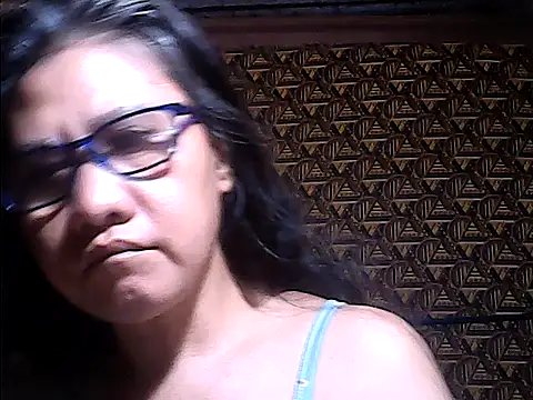 sweetsosie18 online show from July 4, 12:22 pm