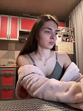 Snapshot of SeducingYoghourt chatting on January 2, 2:13 pm SeducingYoghourt online show from January 2, 2:13 pm