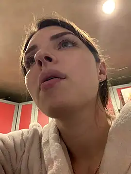 SeducingYoghourt online show from February 19, 4:58 pm