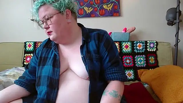 Snapshot of PotOfGreer chatting on February 22, 5:57 pm PotOfGreer online show from February 22, 5:57 pm