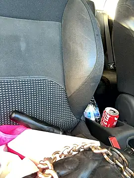 amanilouve online show from January 9, 10:51 am