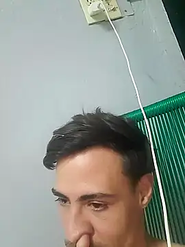 Snapshot of Villalexs chatting on October 4, 5:55 pm Villalexs online show from October 4, 5:55 pm