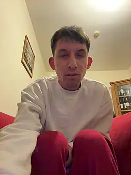 Snapshot of alex2p12 chatting on February 6, 7:56 am alex2p12 online show from February 6, 7:56 am