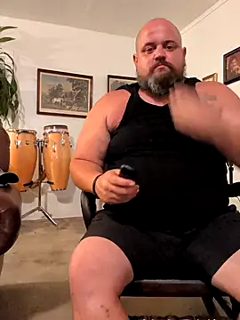 Snapshot of Mark691984 chatting on June 16, 5:43 am Mark691984 online show from June 16, 5:43 am