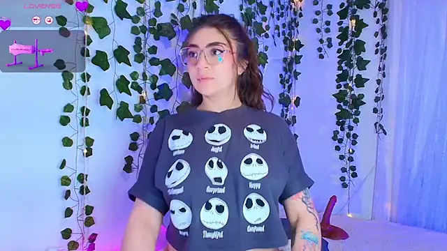 Samii Evans online show from December 20, 1:45 am