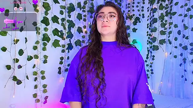 Samii Evans online show from February 11, 4:39 am