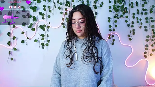 Samii Evans online show from March 6, 5:15 am