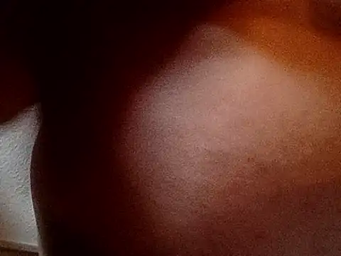 Snapshot of Nobbie444 chatting on May 14, 2:46 pm Nobbie444 online show from May 14, 2:46 pm