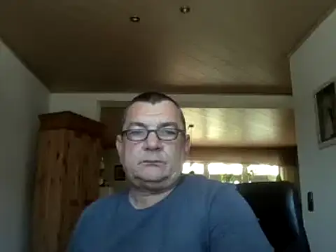 Snapshot of Nobbie444 chatting on May 25, 11:05 am Nobbie444 online show from May 25, 11:05 am