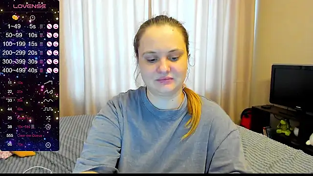 AlanaBrox online show from February 16, 9:15 am