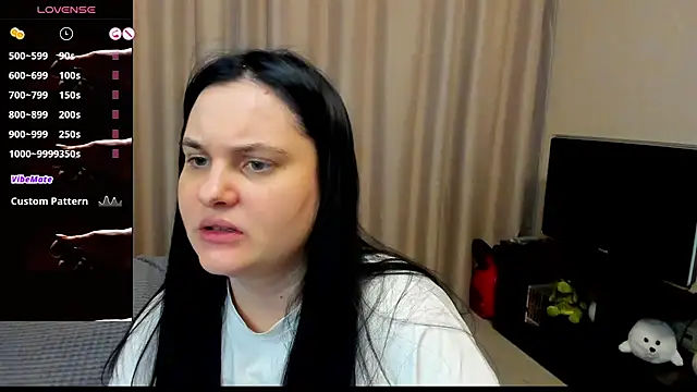 AlanaBrox online show from April 3, 6:17 pm