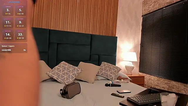 Kareena chopra online show from October 21, 12:28 pm