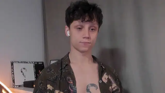 Nicky neal online show from December 9, 1:07 am