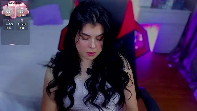 Alyaa s online show from March 19, 1:09 am