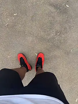 TilaTotti online show from February 10, 9:08 pm