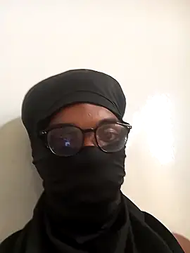 Snapshot of Smith23q123 chatting on March 3, 3:40 pm Smith23q123 online show from March 3, 3:40 pm