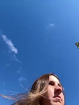 DoriDeluxe66 online show from November 5, 9:53 am