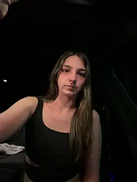 DoriDeluxe66 online show from February 7, 10:13 pm