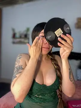 carolina16love online show from July 15, 8:36 pm