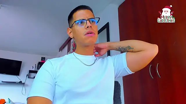  John Boy  online show from December 20, 5:09 pm