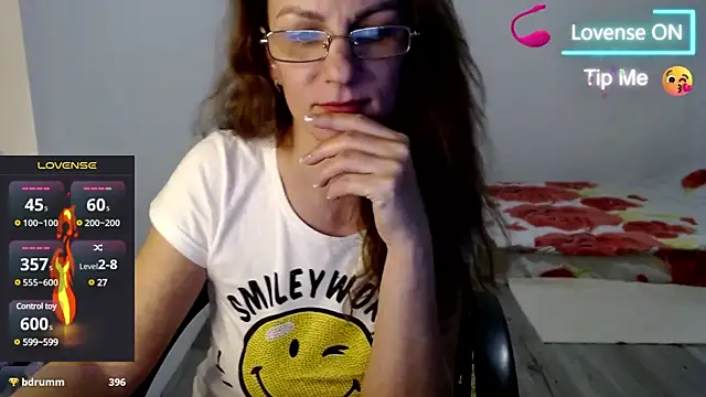 Snapshot of Masha-Mashenka1 chatting on February 24, 2:26 pm Masha-Mashenka1 online show from February 24, 2:26 pm