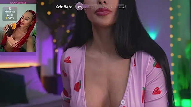 Snapshot of Lorettelorena chatting on December 14, 8:24 pm Lorettelorena online show from December 14, 8:24 pm