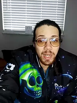 Snapshot of lucasgalacticman chatting on February 24, 5:09 pm lucasgalacticman online show from February 24, 5:09 pm