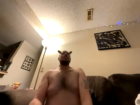 Snapshot of lucasgalacticman chatting on September 28, 2:17 am lucasgalacticman online show from September 28, 2:17 am