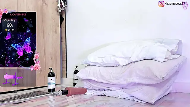 angel mouna online show from March 21, 7:35 pm