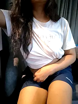 RadhaBabe online show from April 23, 11:53 am