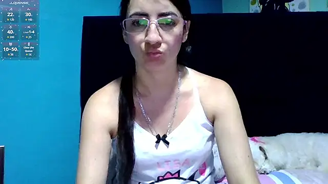Snapshot of Salo_Heaven chatting on September 30, 1:21 am Salo Heaven online show from September 30, 1:21 am