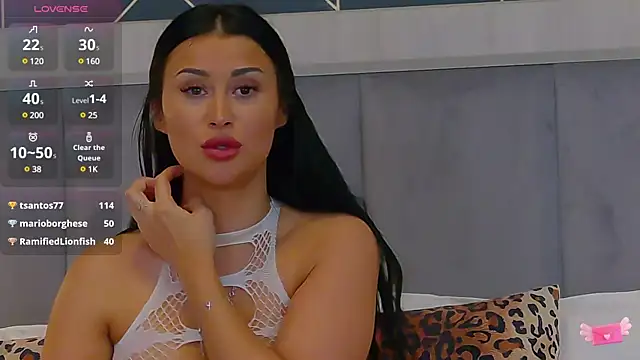 EmyLaveau online show from March 11, 6:00 am