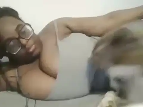 Snapshot of MissCC99 chatting on March 19, 2:37 am MissCC99 online show from March 19, 2:37 am