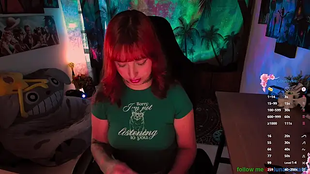 Snapshot of emma_luna59 chatting on November 6, 6:31 pm emma luna59 online show from November 6, 6:31 pm